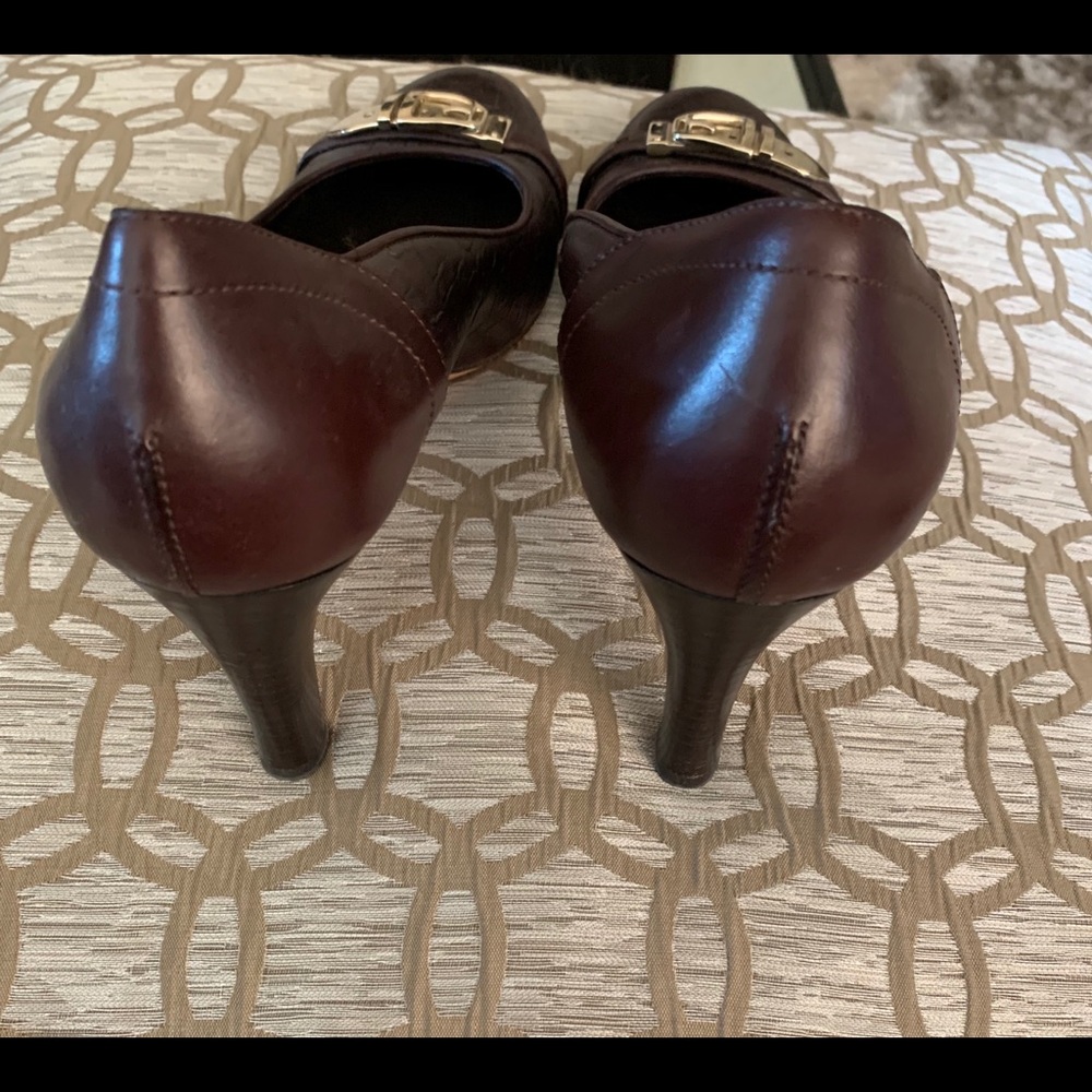 Gucci embossed coffee heels - Picture 4 of 5